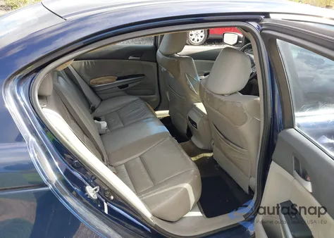 2010 Honda Accord 2.4 Ex-L from USA, damaged, VIN 1HGCP2F85AA170708